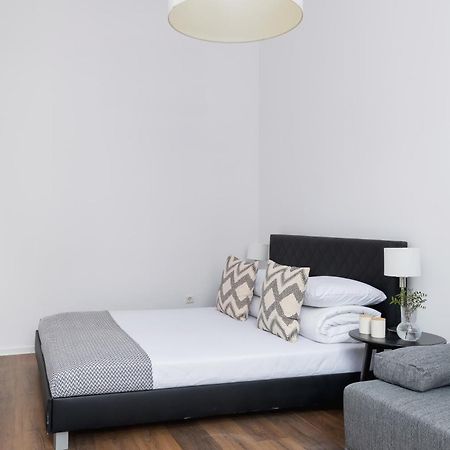 2-Bedroom Apartment - Dluga 65 Street Krasków Eksteriør bilde