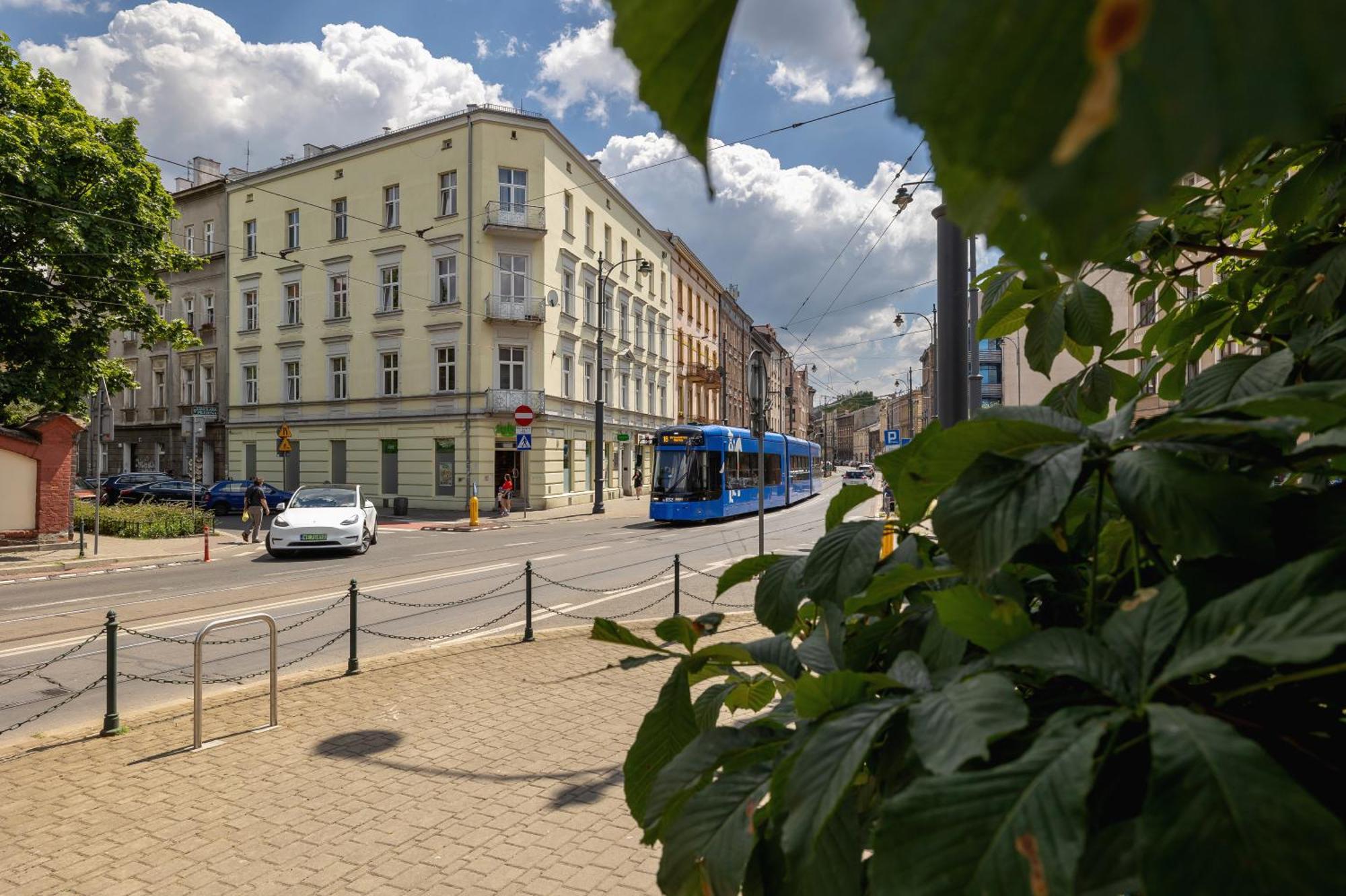2-Bedroom Apartment - Dluga 65 Street Krasków Eksteriør bilde